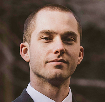 Thomas Whitfield, trading-analist en crypto-marktexpert, portret